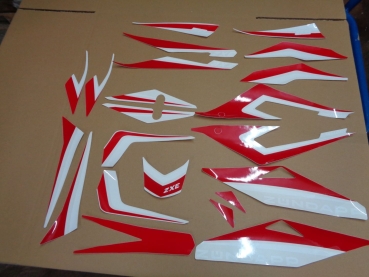 Aufklebersatz rot ZXE 50 komplett