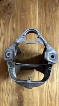 125