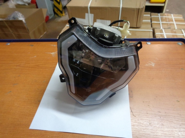 Hauptscheinwerfer LED ZXN125