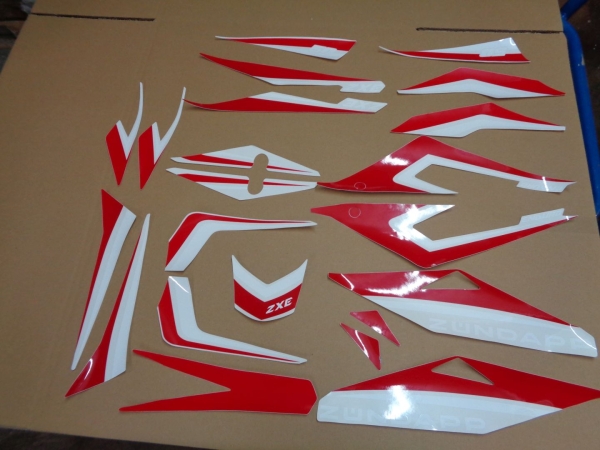 Aufklebersatz rot ZXE 50 komplett