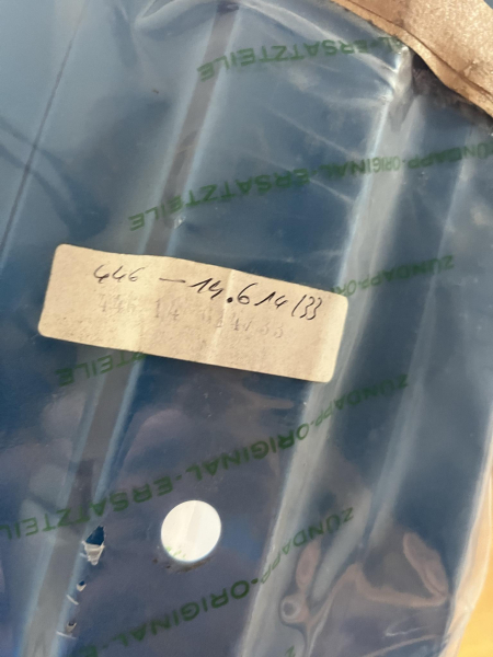 Kettenkasten ZD Typ446 Neu original Verpackt blau33, Endstück dazu lieferbar NOS